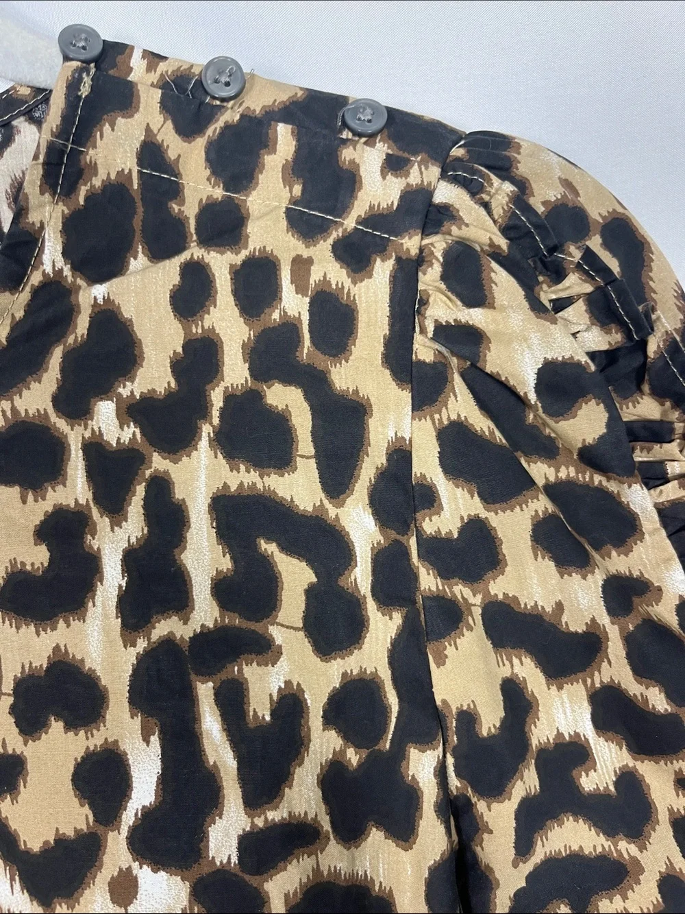 J crew cotton poplin leopard print ruffle long sleeve top size xs